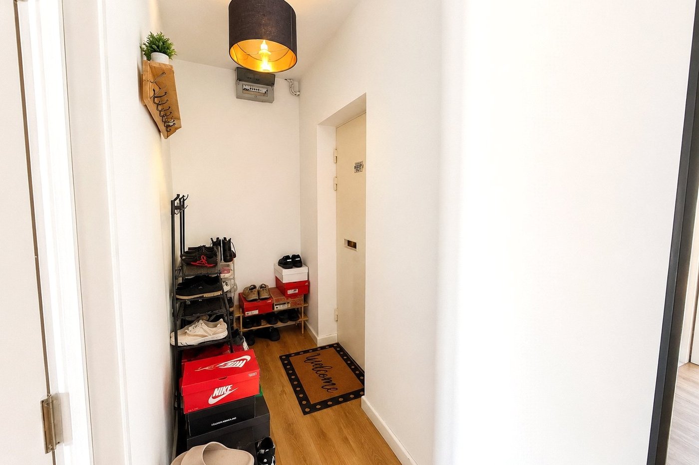 2 bedroom property for sale in London | Robinson Jackson