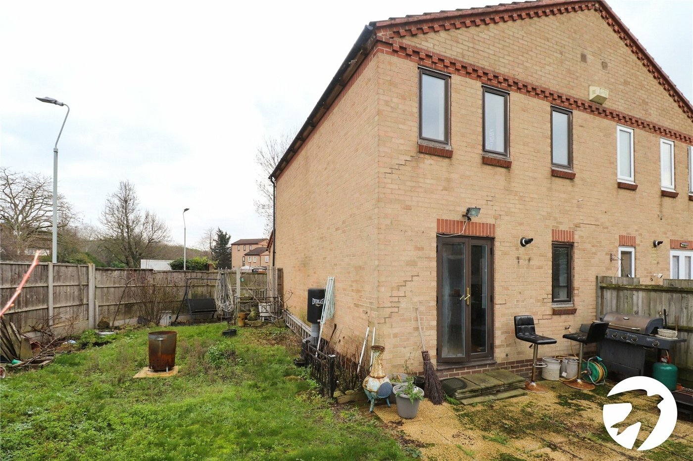 3 bedroom house for sale in London | Robinson Jackson