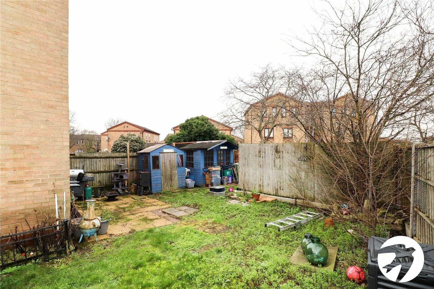 3 bedroom house for sale in London | Robinson Jackson