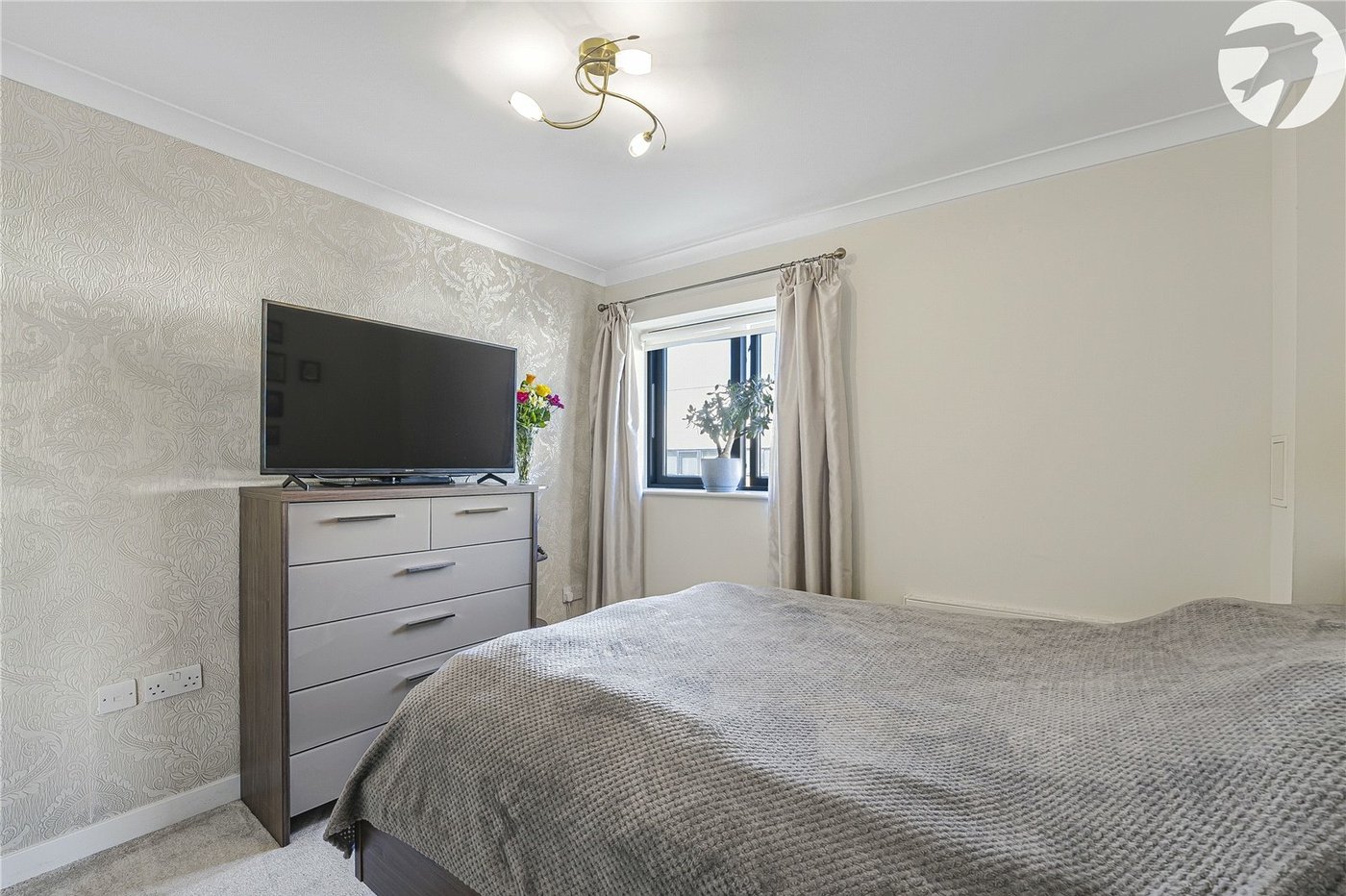 1 bedroom property for sale in Greenhithe | Robinson Jackson