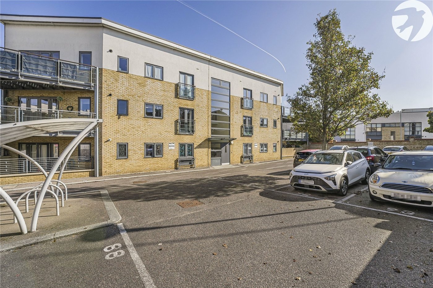 1 bedroom property for sale in Greenhithe | Robinson Jackson