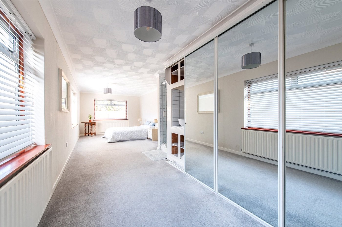 3 bedroom bungalow for sale in Shorne | Robinson Michael & Jackson