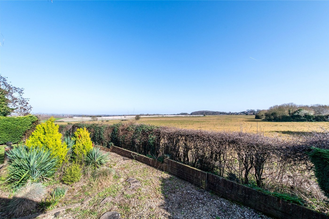 3 bedroom bungalow for sale in Shorne | Robinson Michael & Jackson