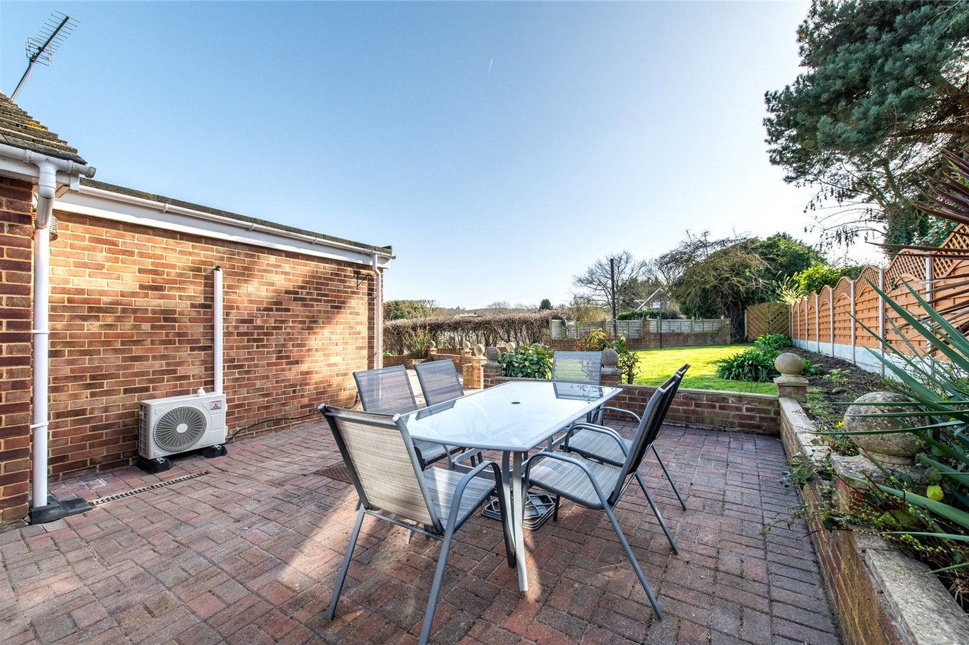 3 bedroom bungalow for sale in Shorne | Robinson Michael & Jackson