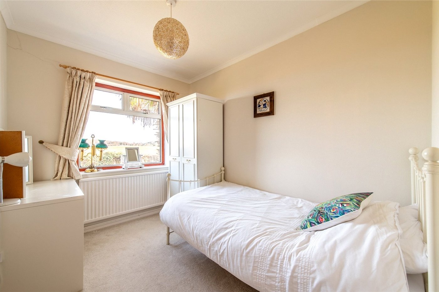 3 bedroom bungalow for sale in Shorne | Robinson Michael & Jackson