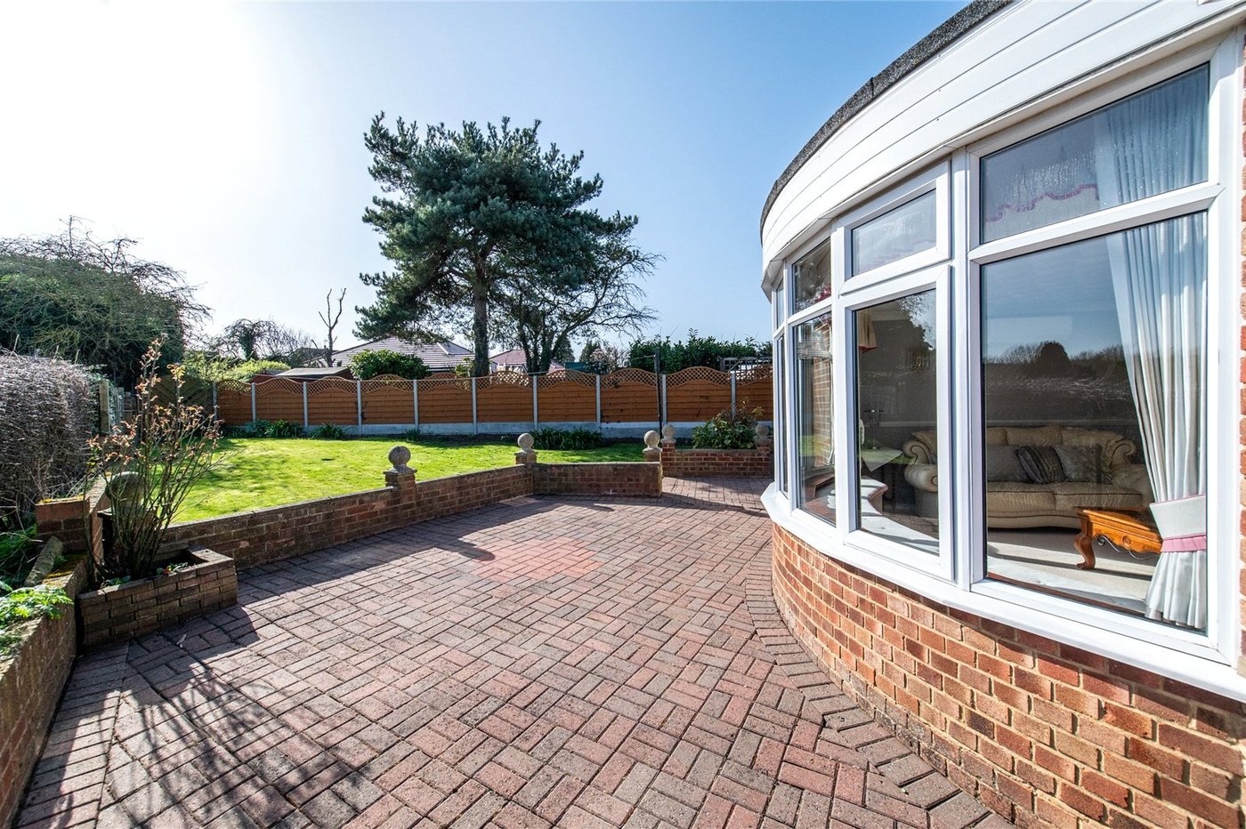 3 bedroom bungalow for sale in Shorne | Robinson Michael & Jackson