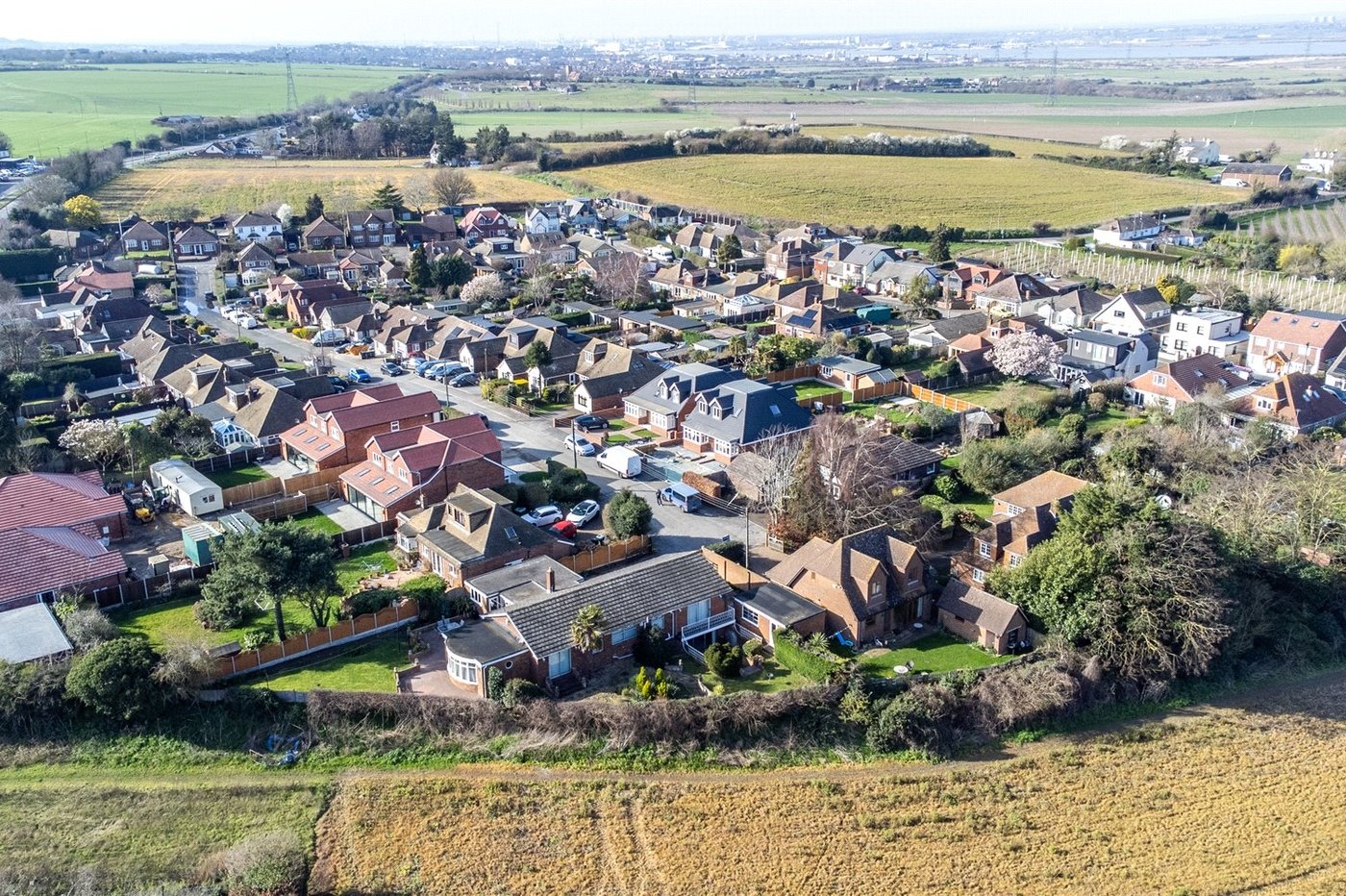 3 bedroom bungalow for sale in Shorne | Robinson Michael & Jackson