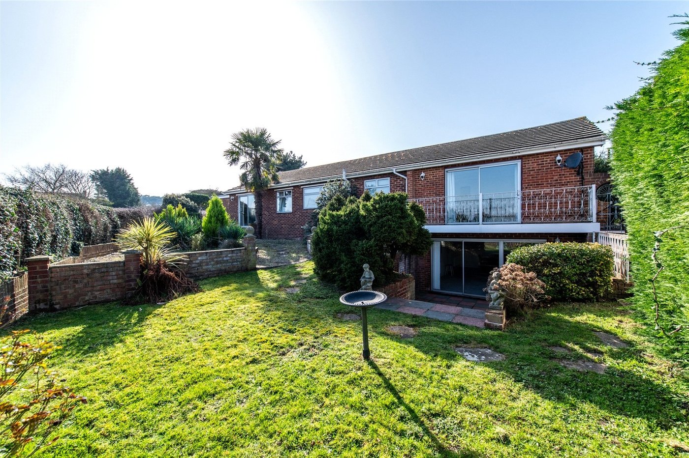 3 bedroom bungalow for sale in Shorne | Robinson Michael & Jackson