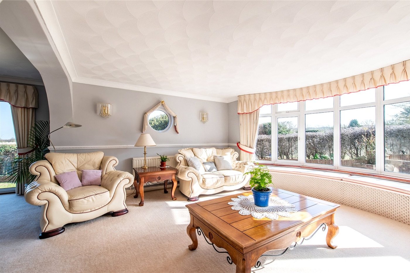 3 bedroom bungalow for sale in Shorne | Robinson Michael & Jackson