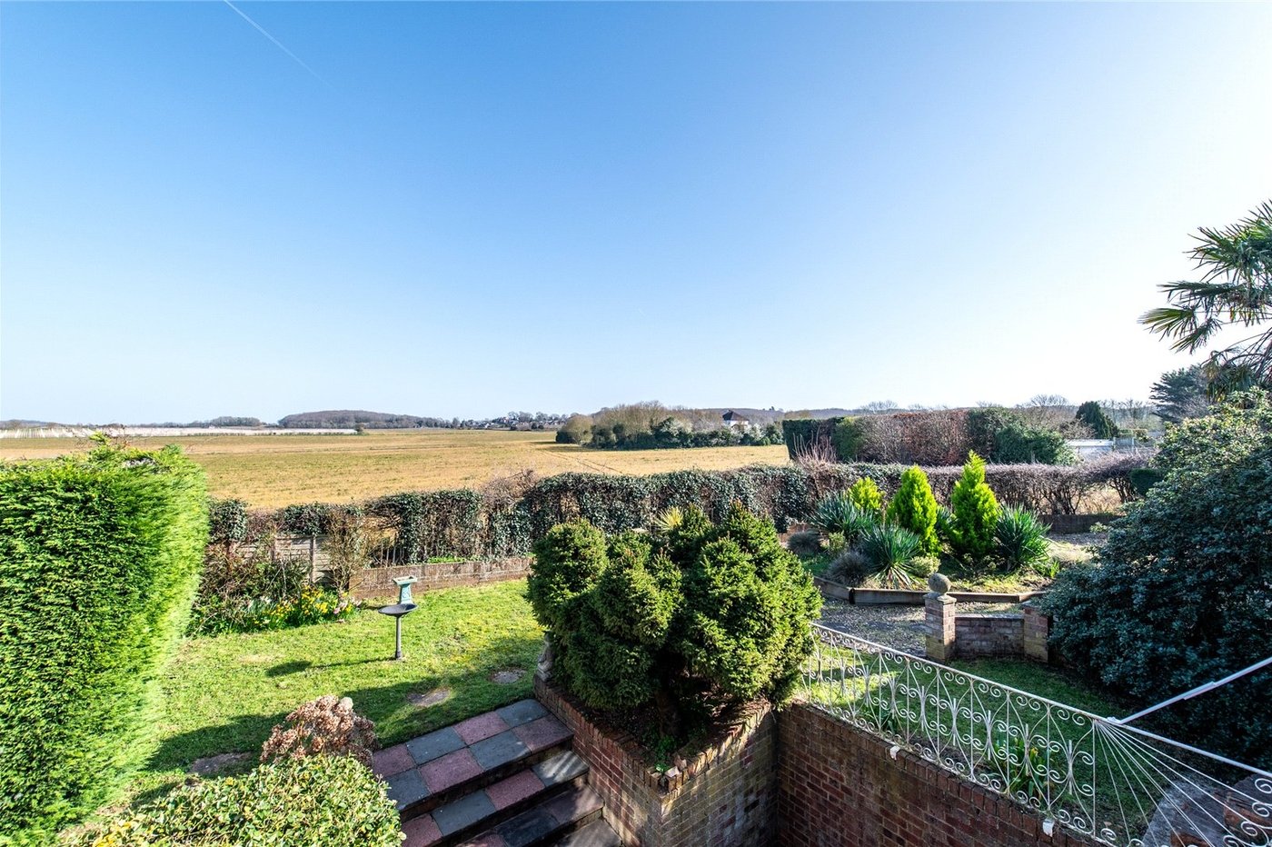 3 bedroom bungalow for sale in Shorne | Robinson Michael & Jackson