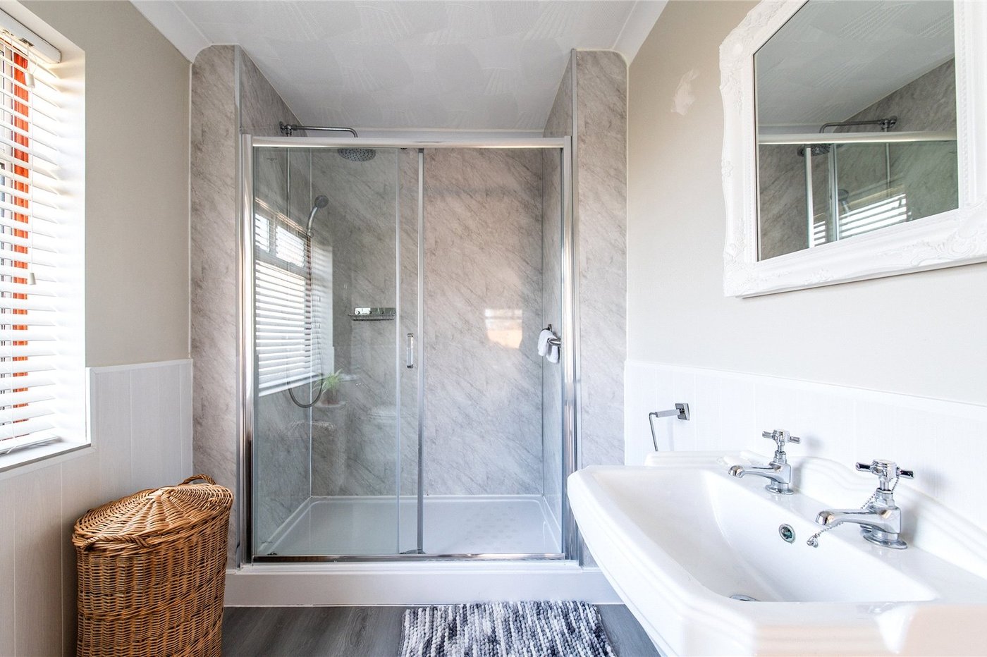 3 bedroom bungalow for sale in Shorne | Robinson Michael & Jackson