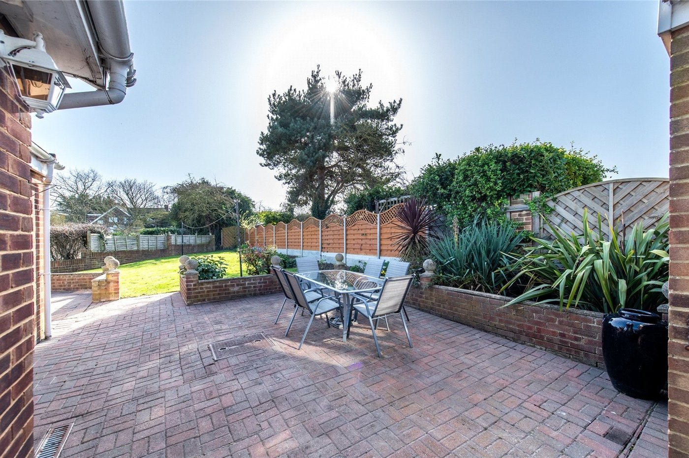 3 bedroom bungalow for sale in Shorne | Robinson Michael & Jackson