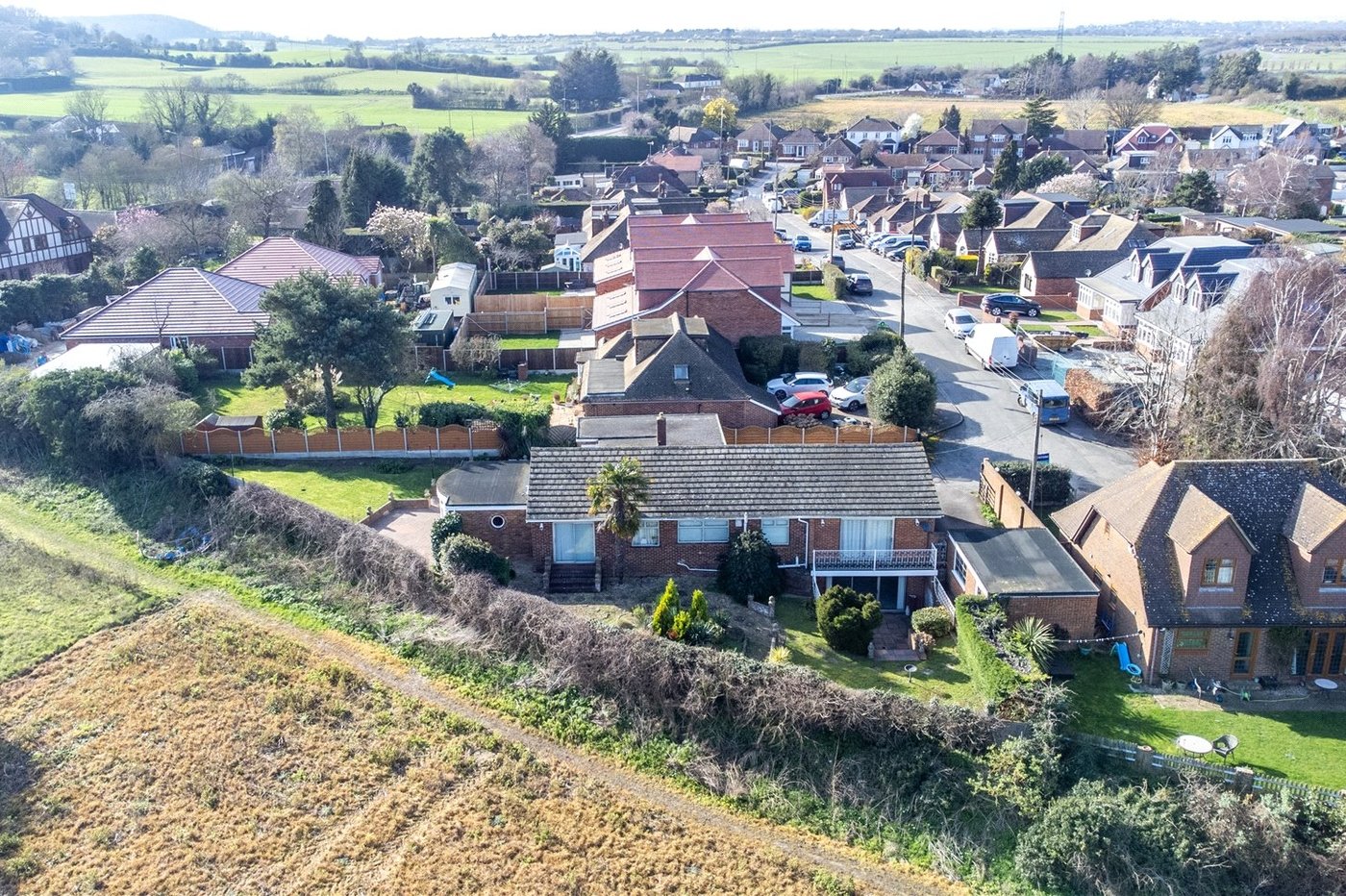 3 bedroom bungalow for sale in Shorne | Robinson Michael & Jackson