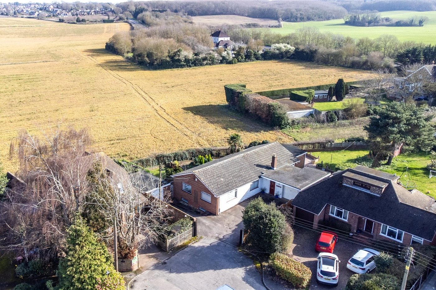 3 bedroom bungalow for sale in Shorne | Robinson Michael & Jackson