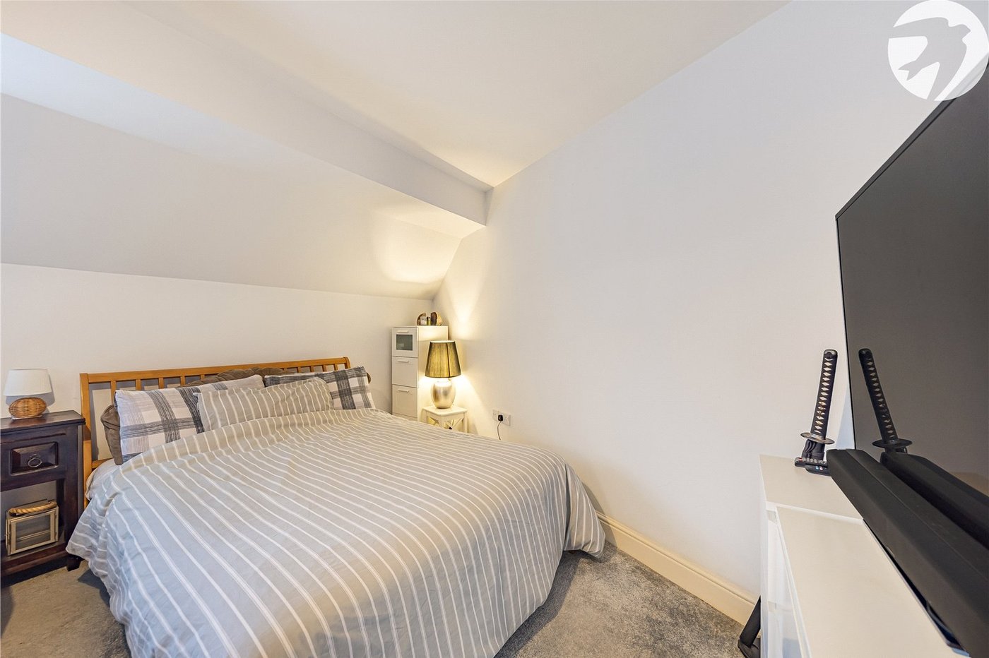 1 bedroom property for sale in Gravesend | Robinson Michael & Jackson
