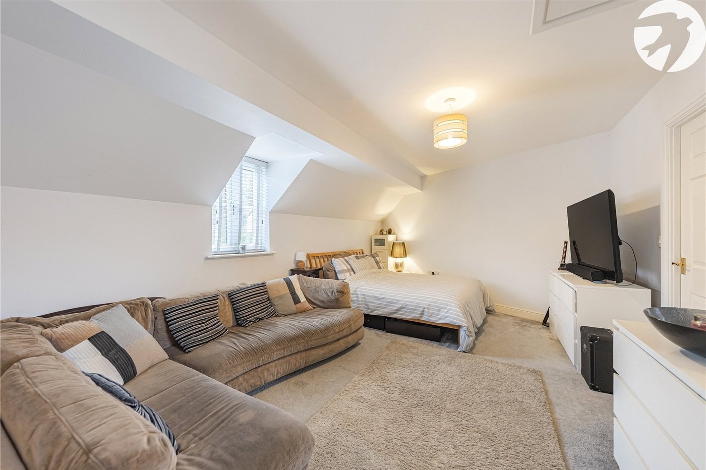 1 bedroom property for sale in Gravesend | Robinson Michael & Jackson