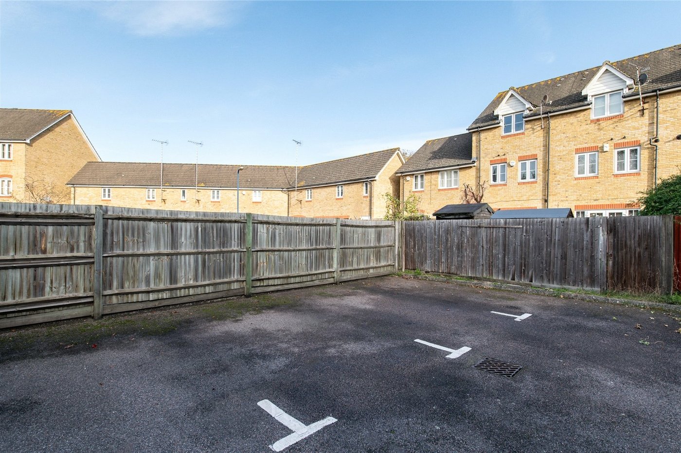 3 bedroom house for sale in Northfleet | Robinson Michael & Jackson