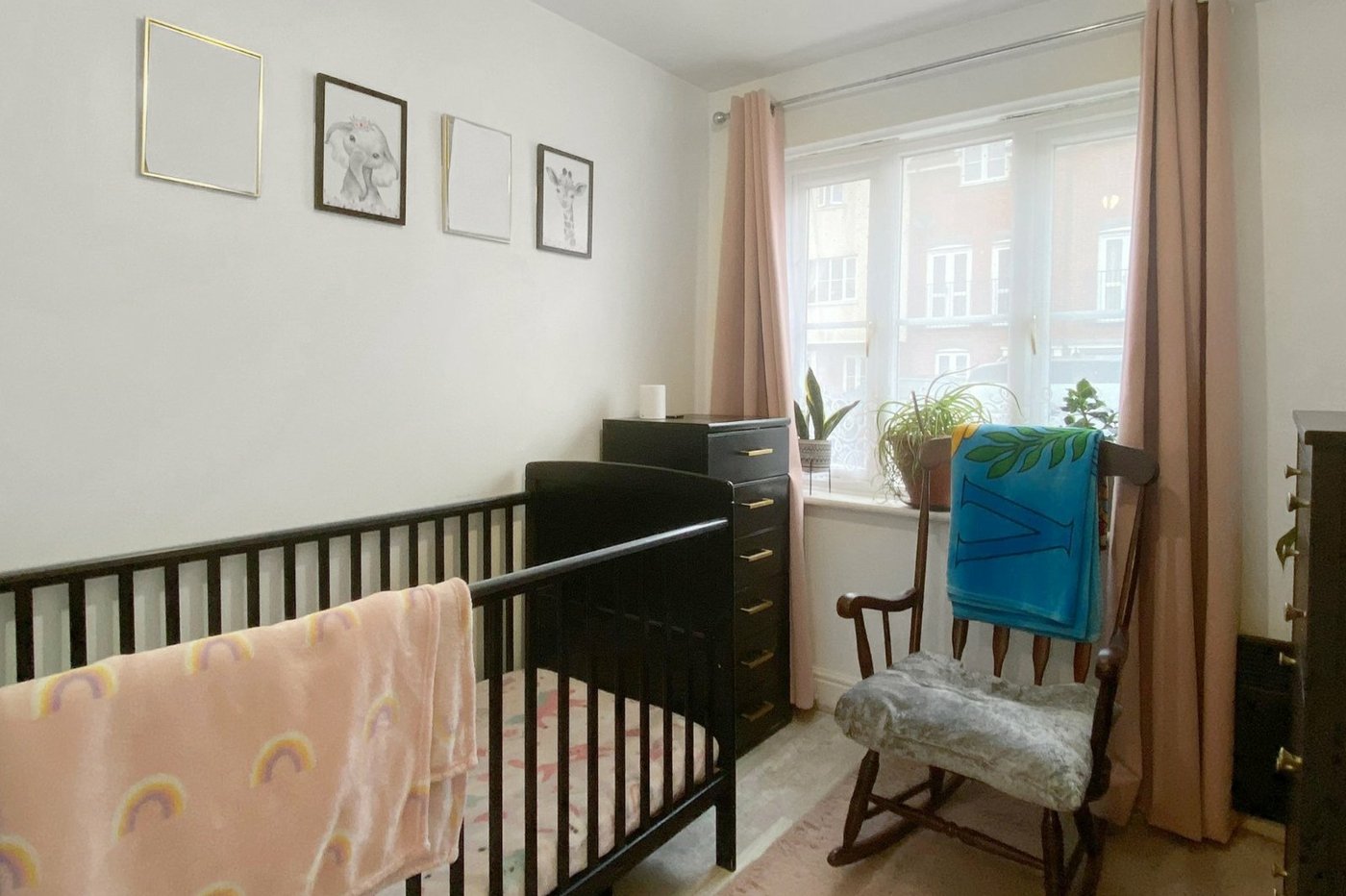 2 bedroom property for sale in Northfleet | Robinson Michael & Jackson