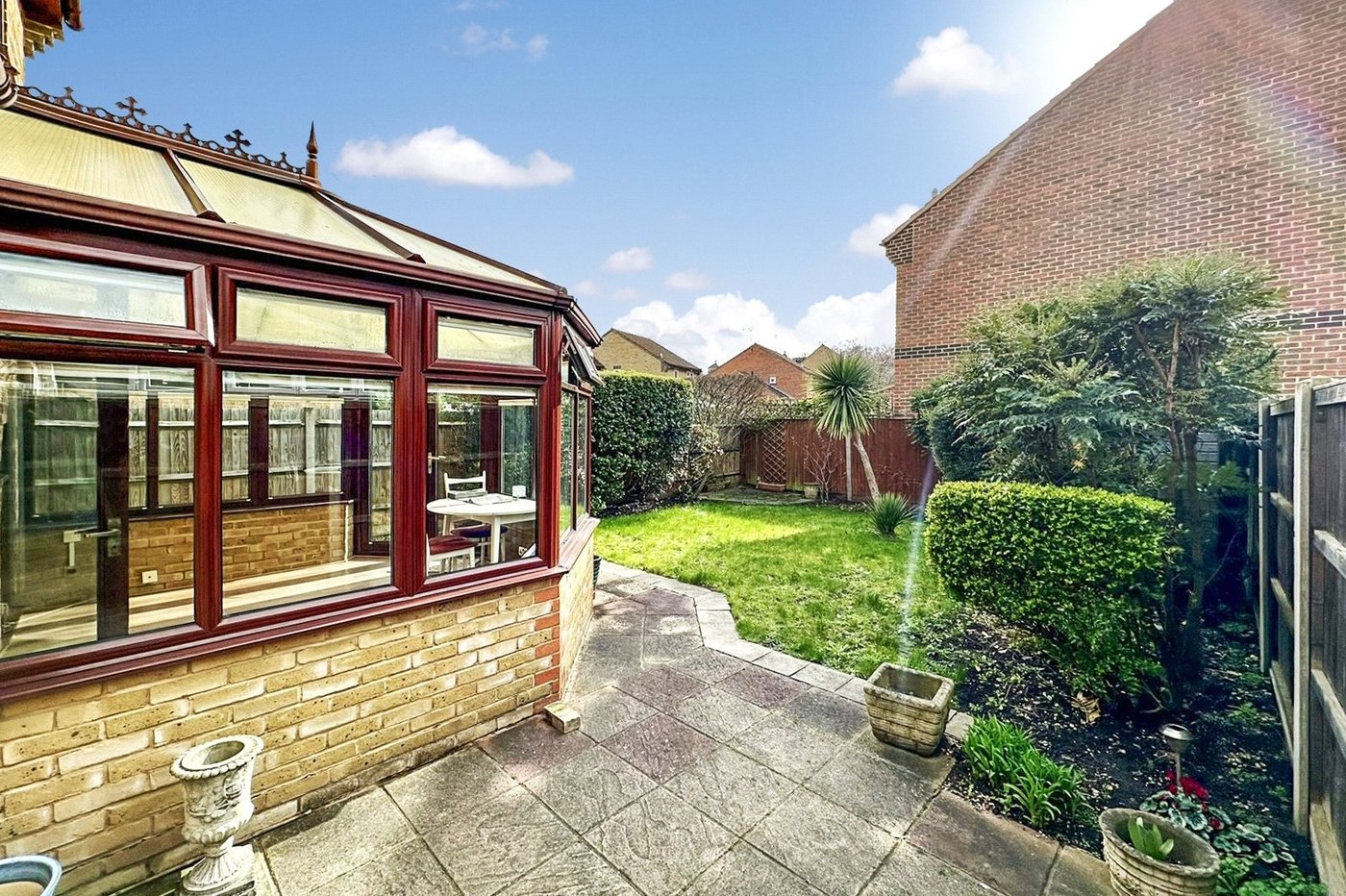 house for sale in Greenhithe, Kent, DA9 Robinson Jackson