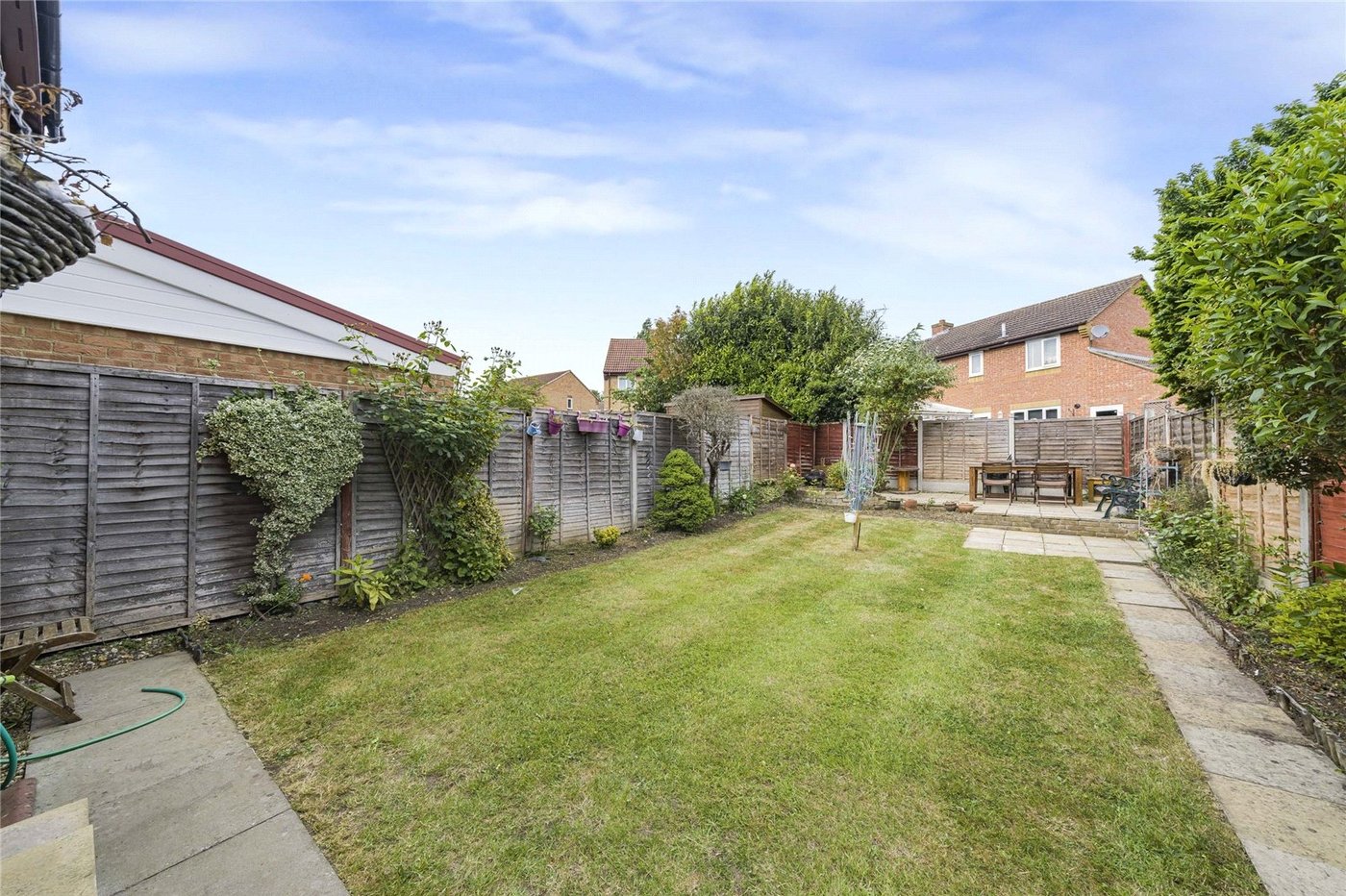 2 bedroom house for sale in Greenhithe | Robinson Jackson