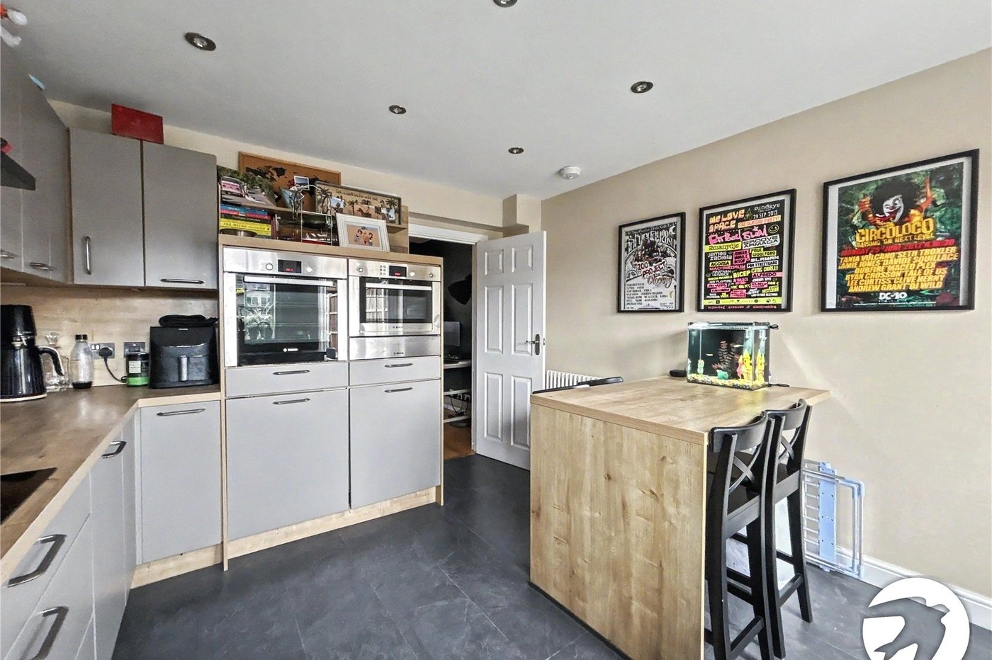 2 bedroom house for sale in South Welling | Robinson Jackson