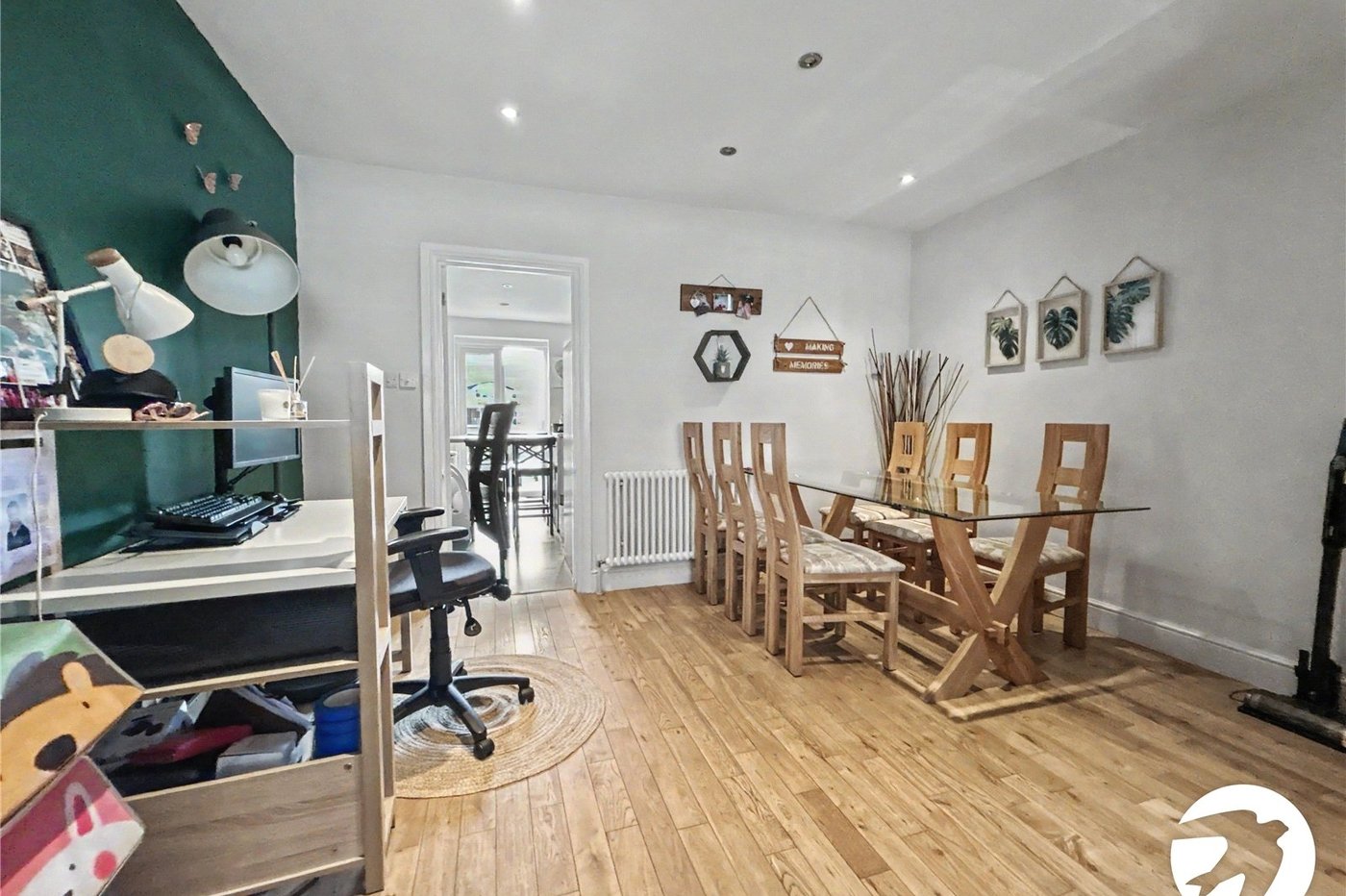 2 bedroom house for sale in South Welling | Robinson Jackson