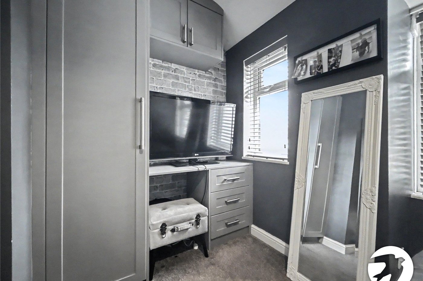 2 bedroom house for sale in South Welling | Robinson Jackson