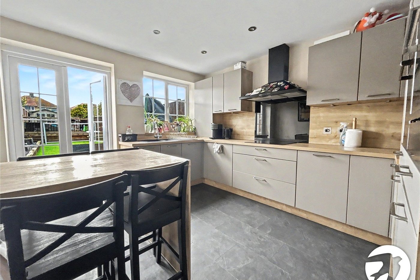 2 bedroom house for sale in South Welling | Robinson Jackson