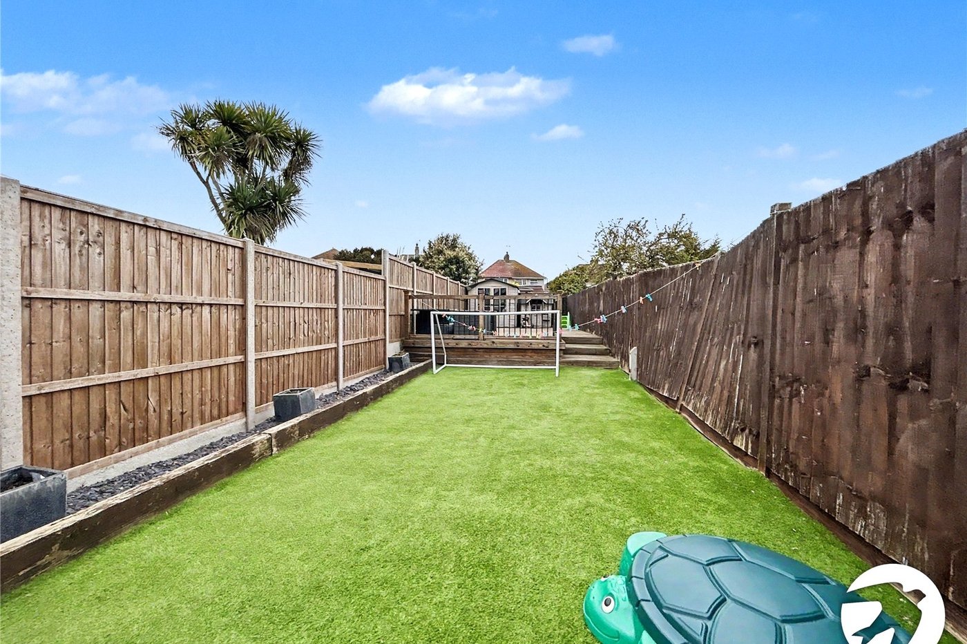 2 bedroom house for sale in South Welling | Robinson Jackson