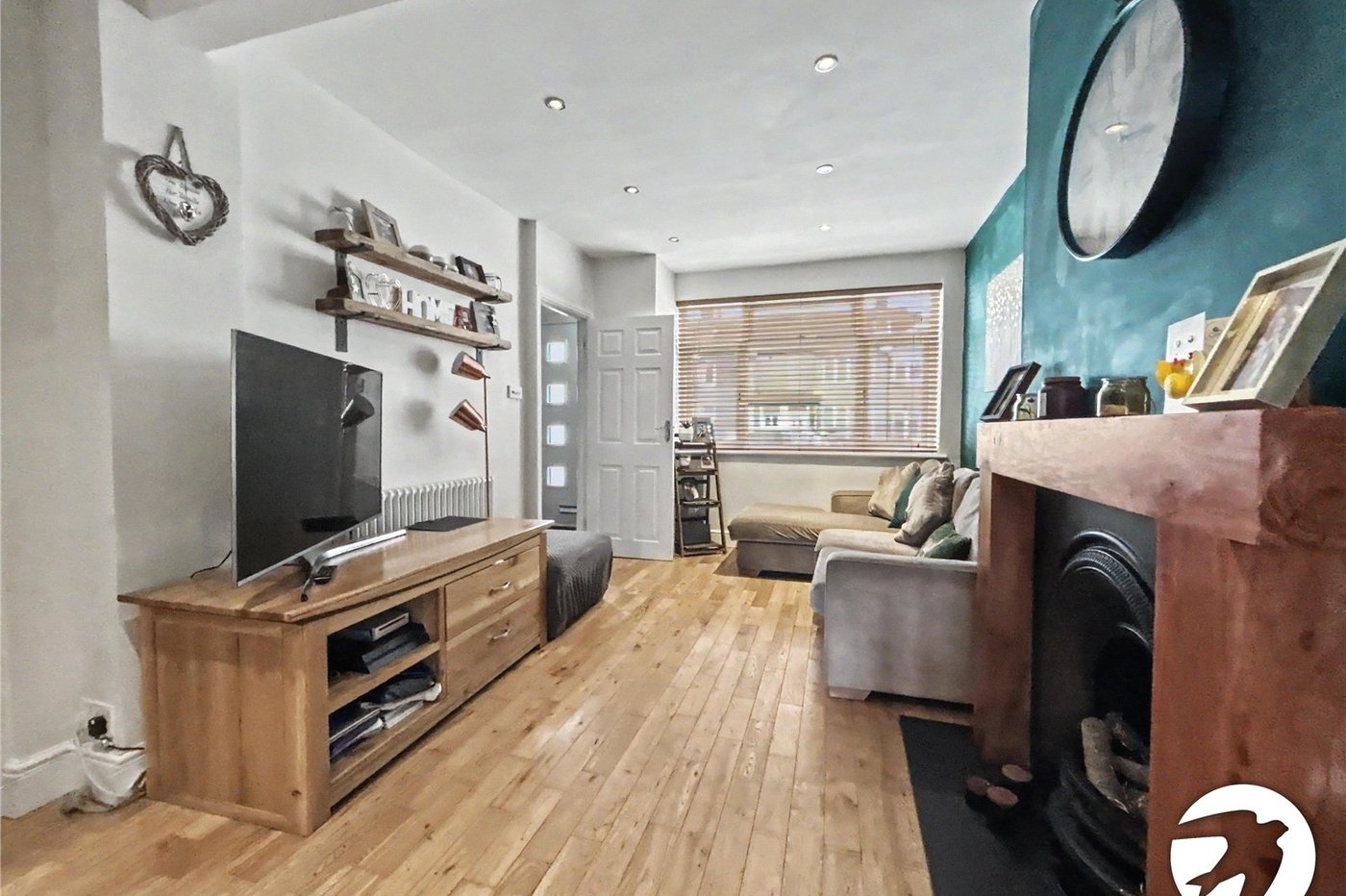 2 bedroom house for sale in South Welling | Robinson Jackson