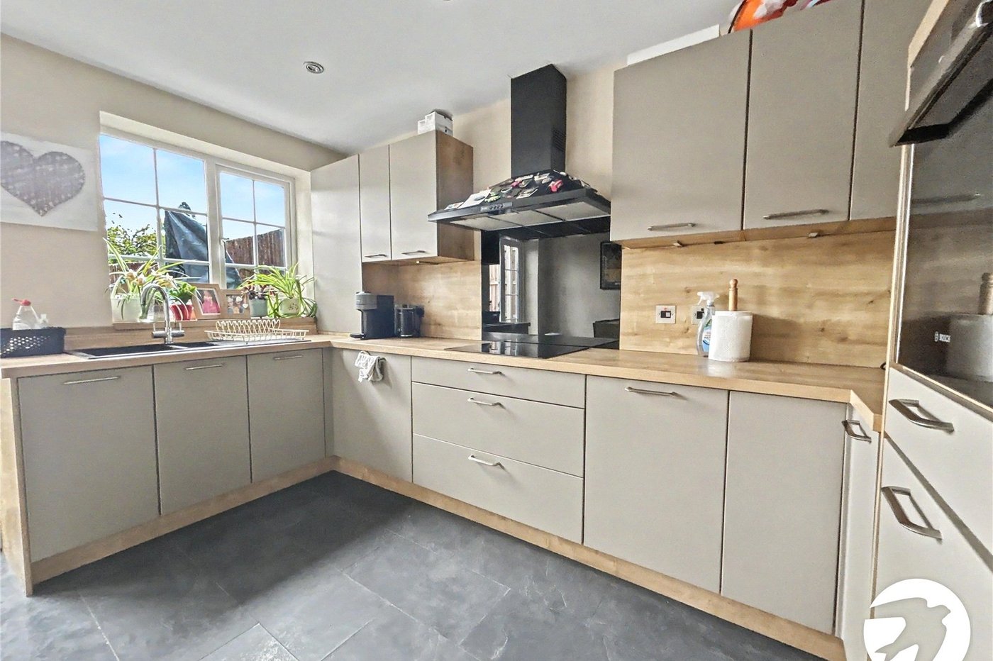 2 bedroom house for sale in South Welling | Robinson Jackson