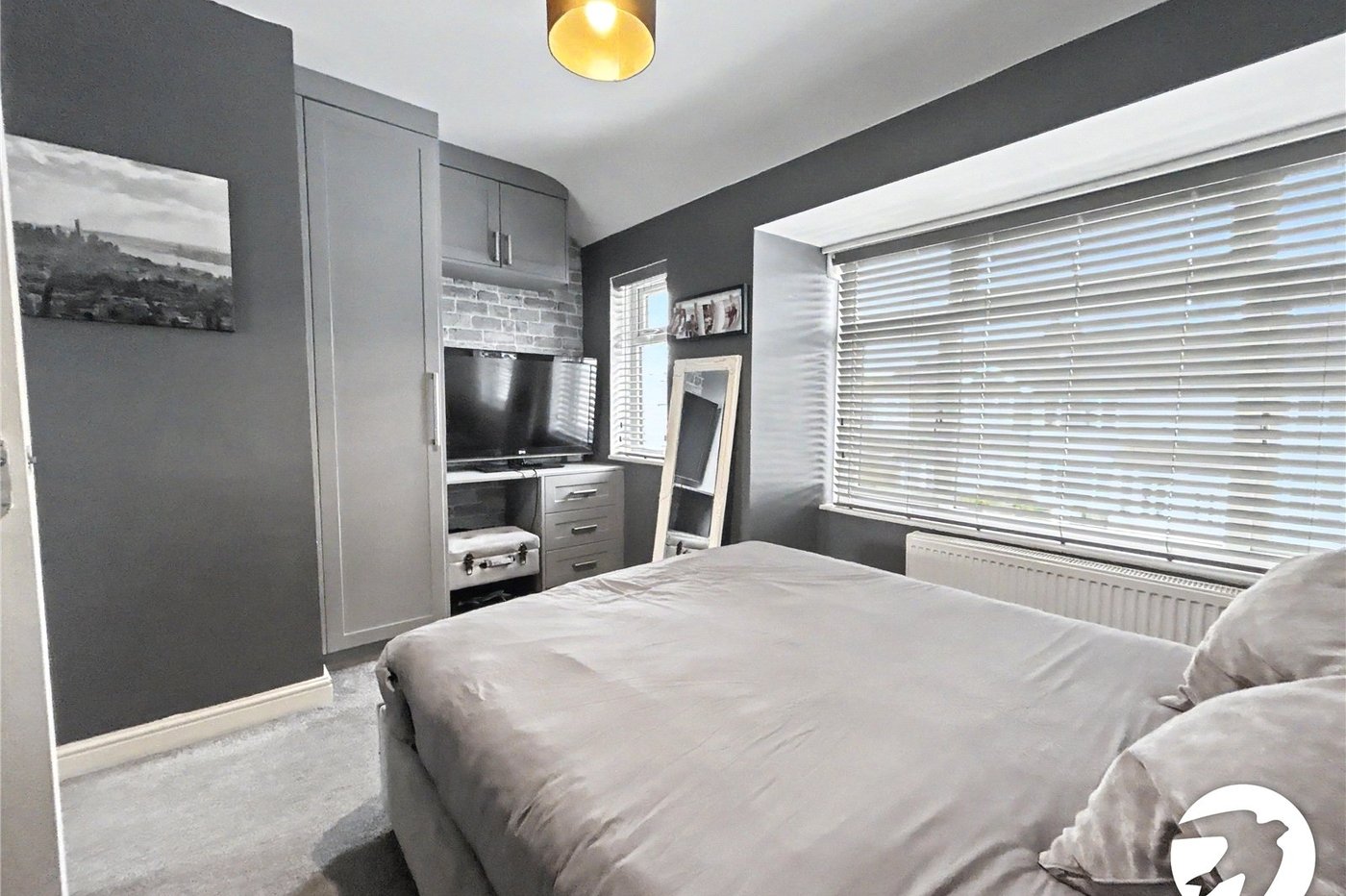 2 bedroom house for sale in South Welling | Robinson Jackson