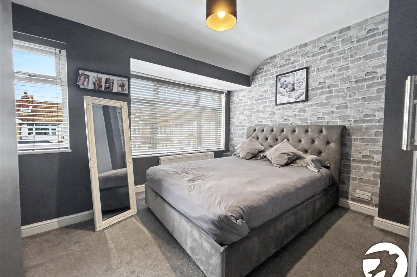 2 bedroom house for sale in South Welling | Robinson Jackson