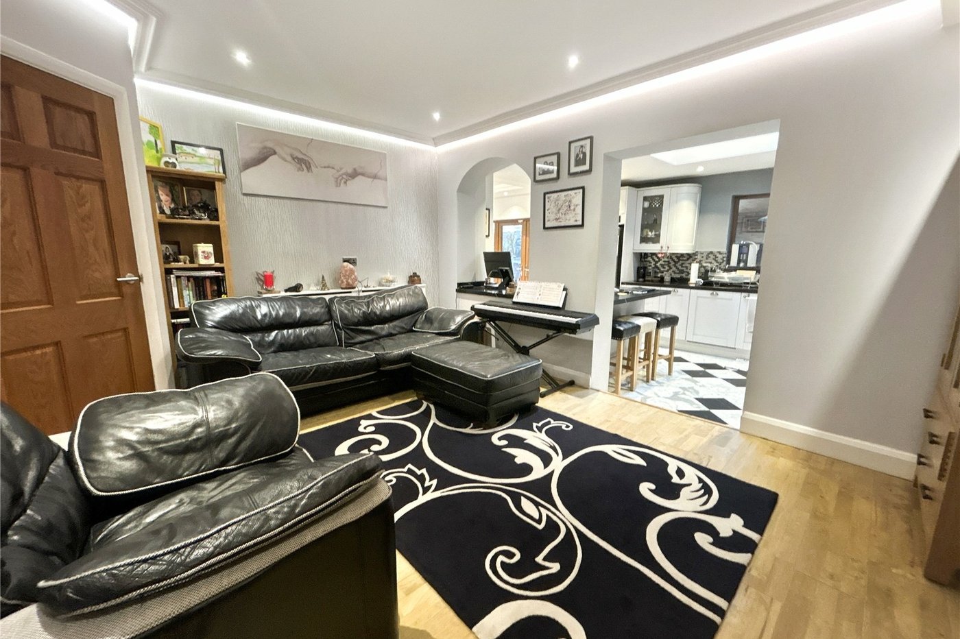 4 bedroom house for sale in Welling | Robinson Jackson