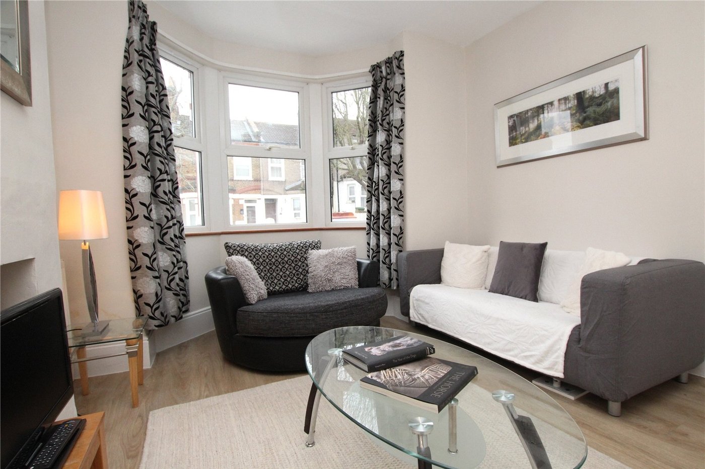 2 bedroom house for sale in Plumstead | Robinson Jackson