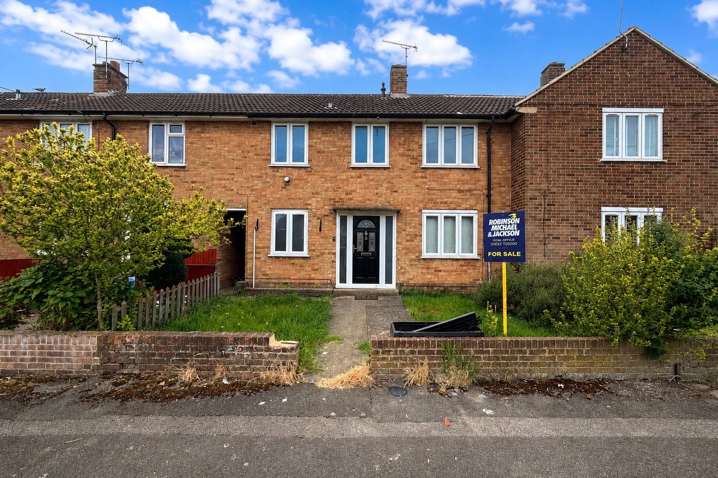 3 bedroom house for sale in Gillingham | Robinson Michael & Jackson