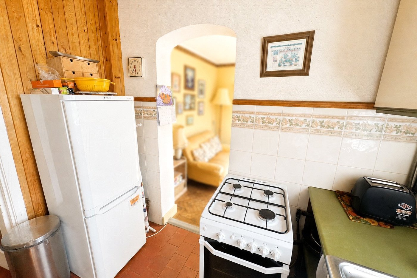 3 bedroom house for sale in London | Robinson Jackson