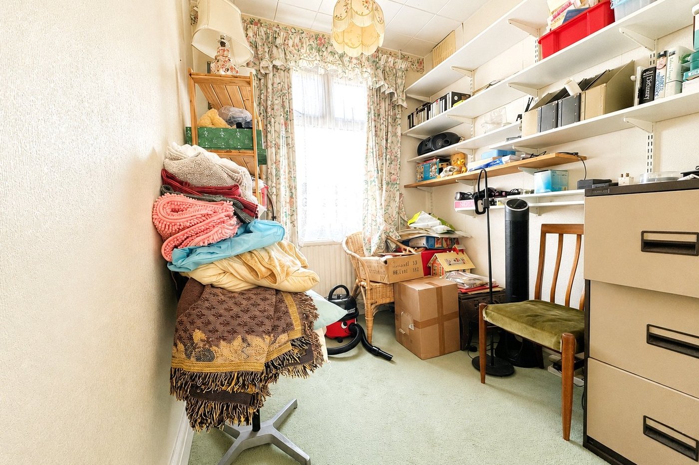 3 bedroom house for sale in London | Robinson Jackson