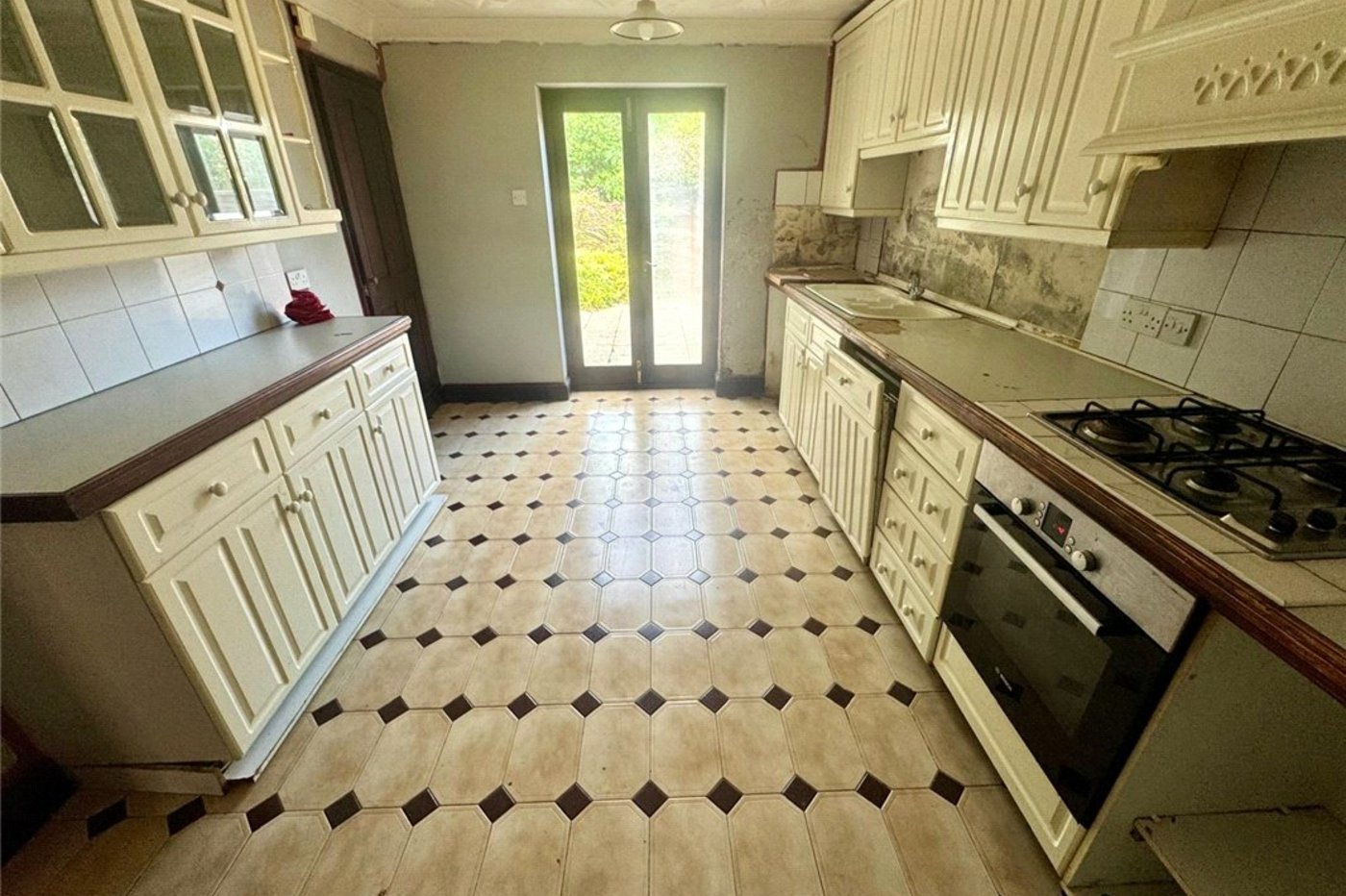 5 bedroom house for sale in Orpington | Robinson Jackson