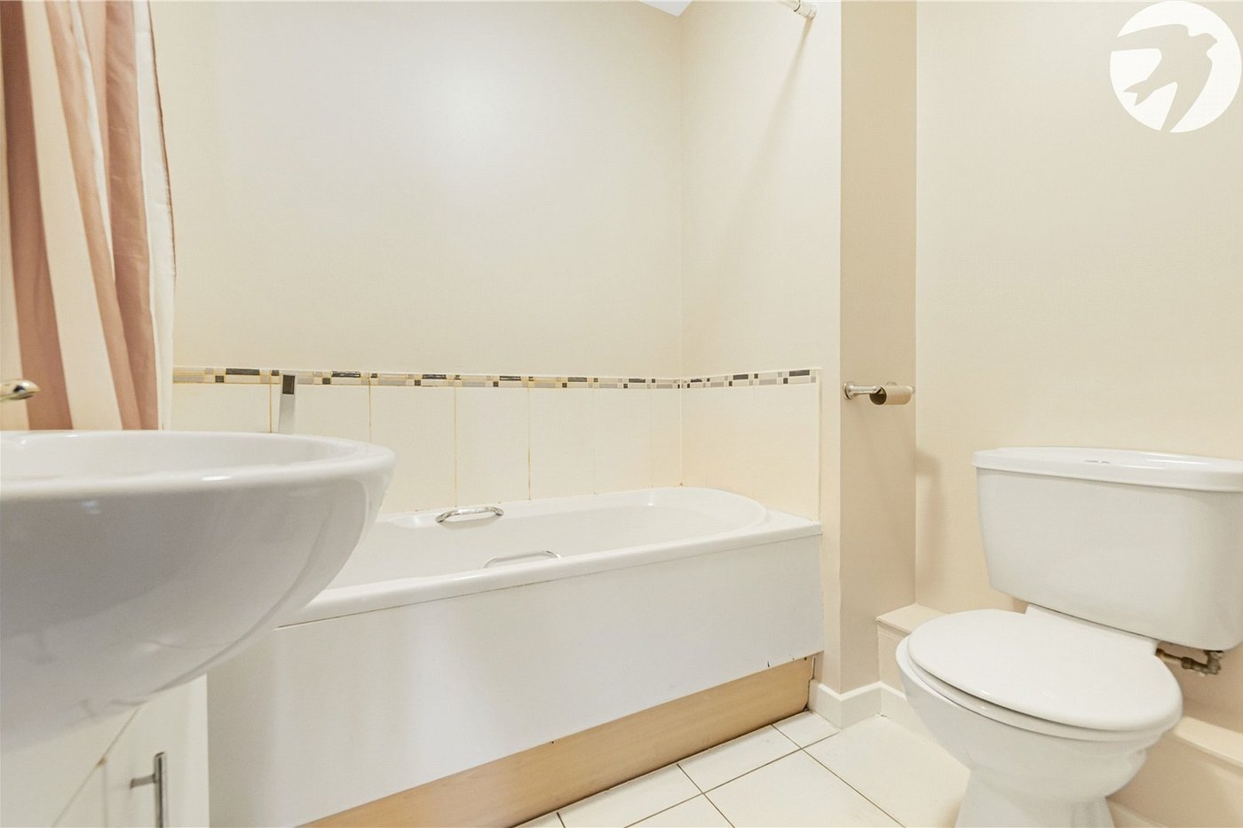 2 bedroom property for sale in West Dartford | Robinson Jackson