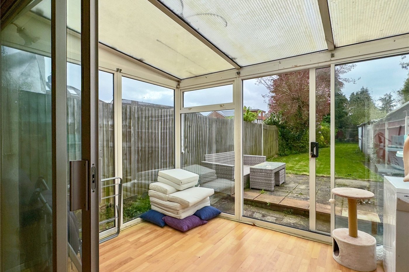 4 bedroom bungalow for sale in Crockenhill | Robinson Jackson