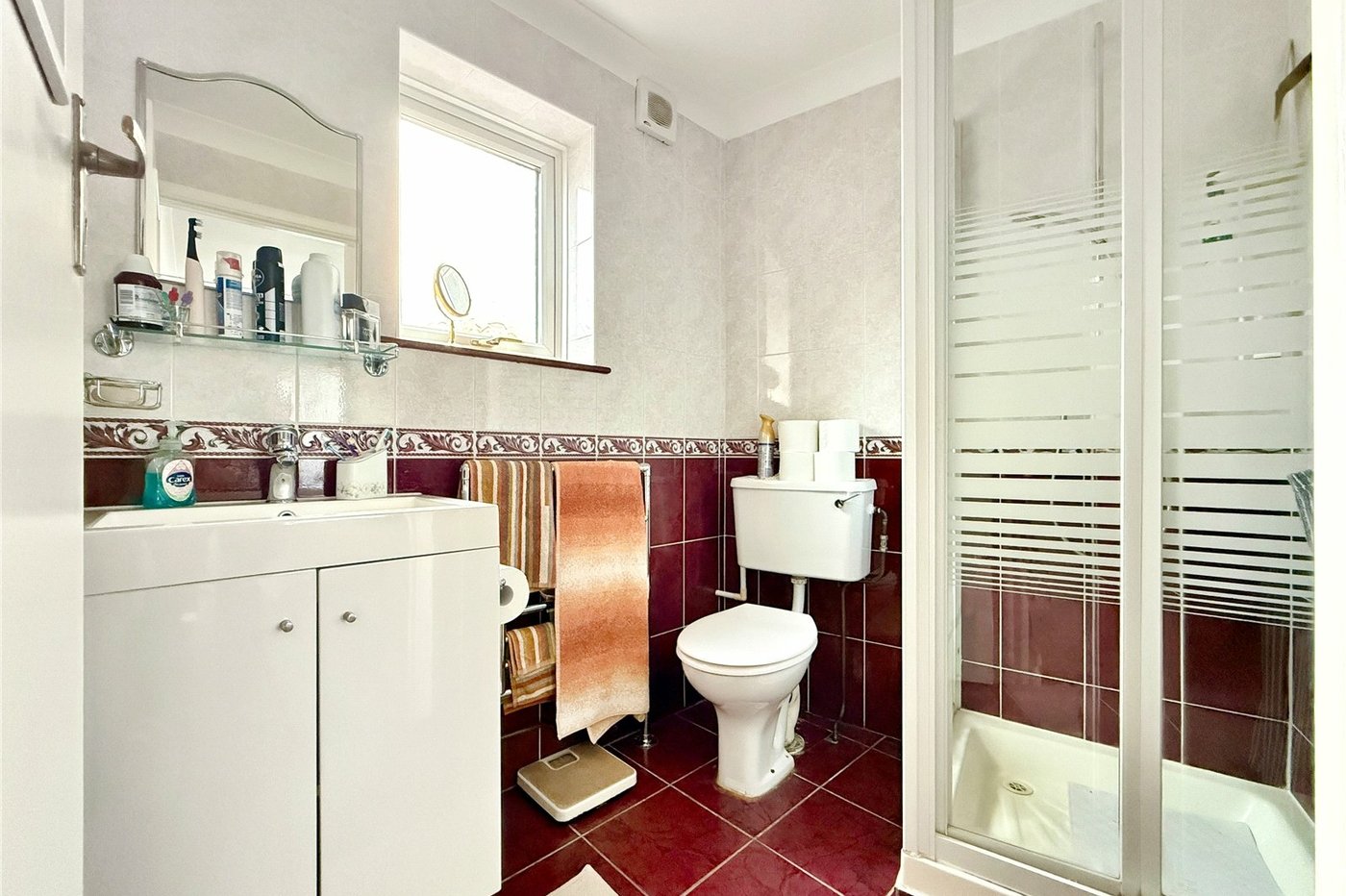 3 bedroom bungalow for sale in Crockenhill | Robinson Jackson