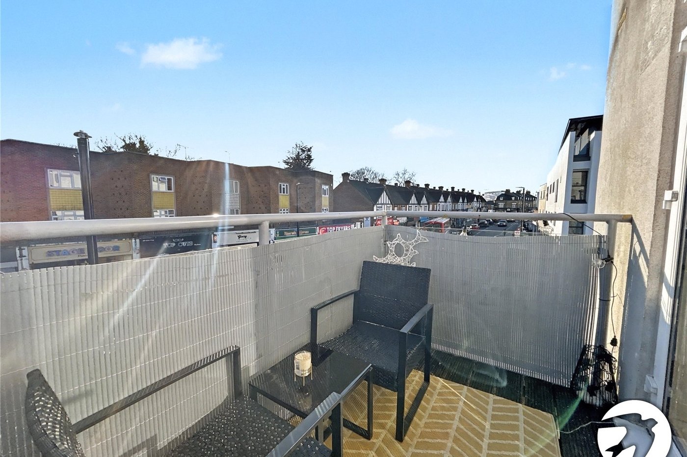 2 bedroom property for sale in Sidcup | Robinson Jackson