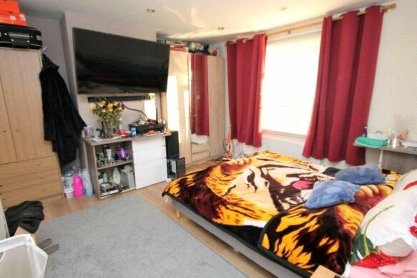 3 bedroom house for sale in Erith | Robinson Jackson