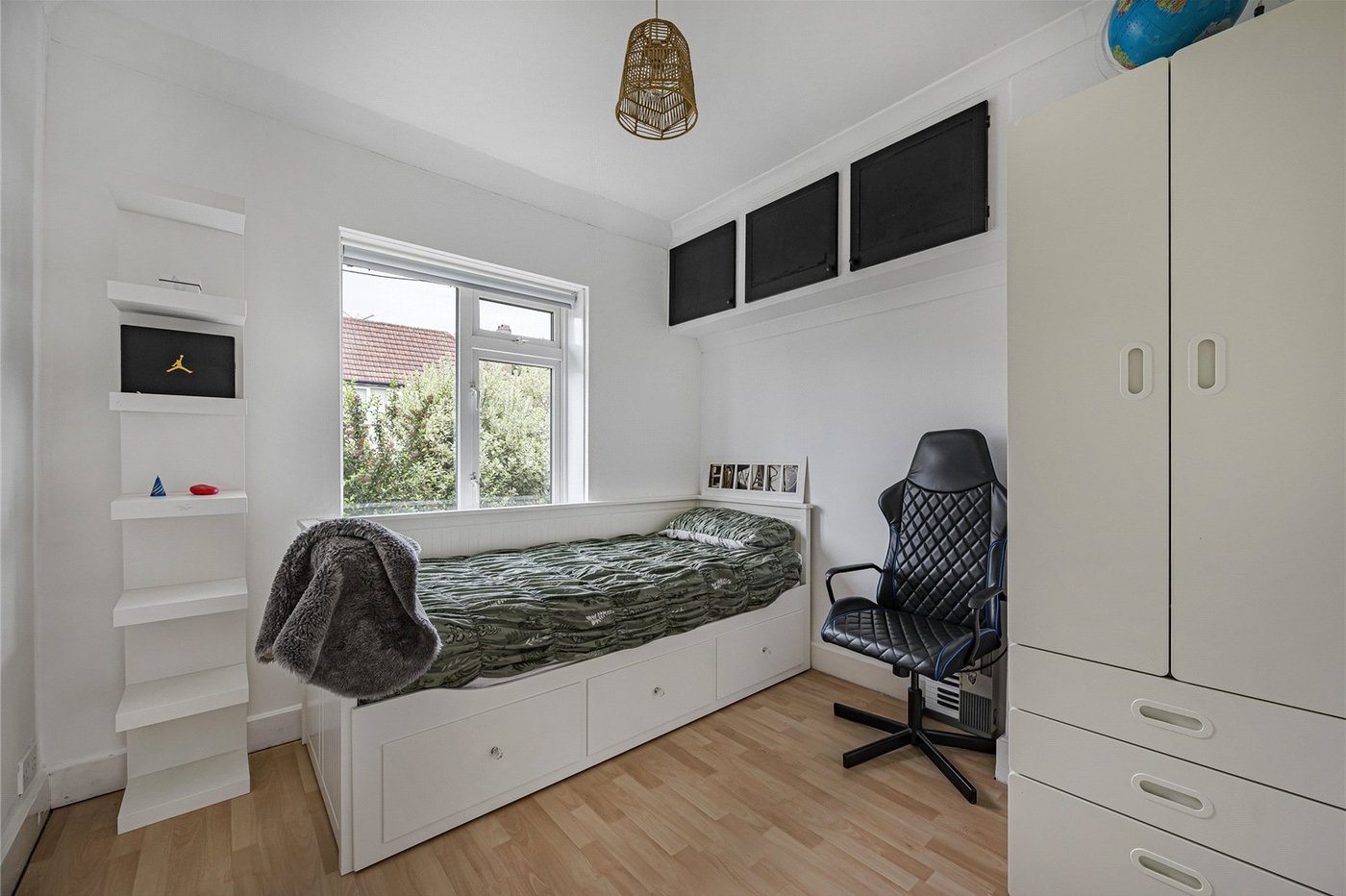 3 bedroom house for sale in Crayford | Robinson Jackson