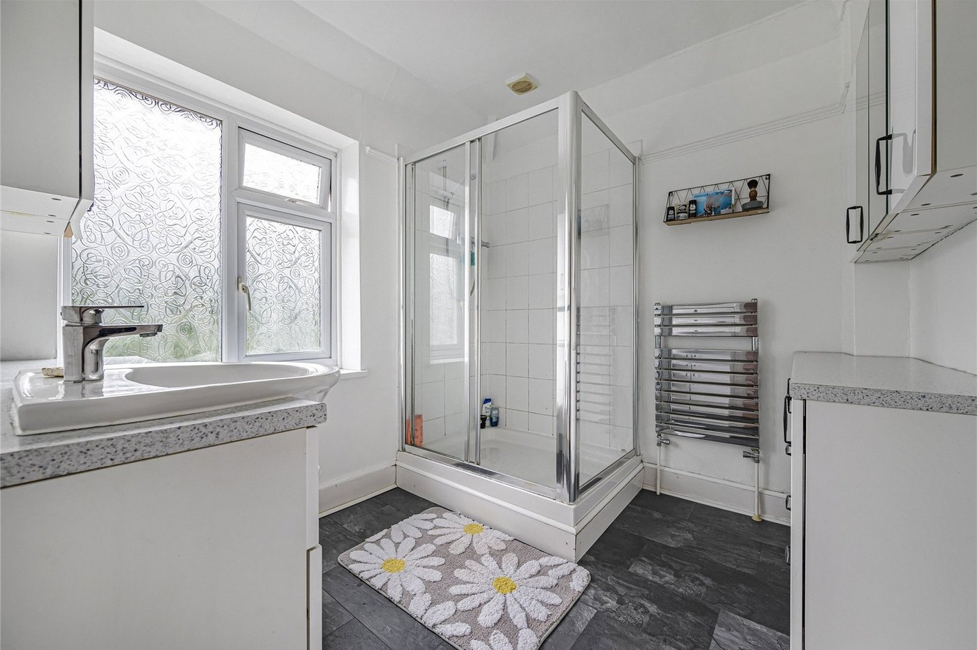 3 bedroom house for sale in Crayford | Robinson Jackson