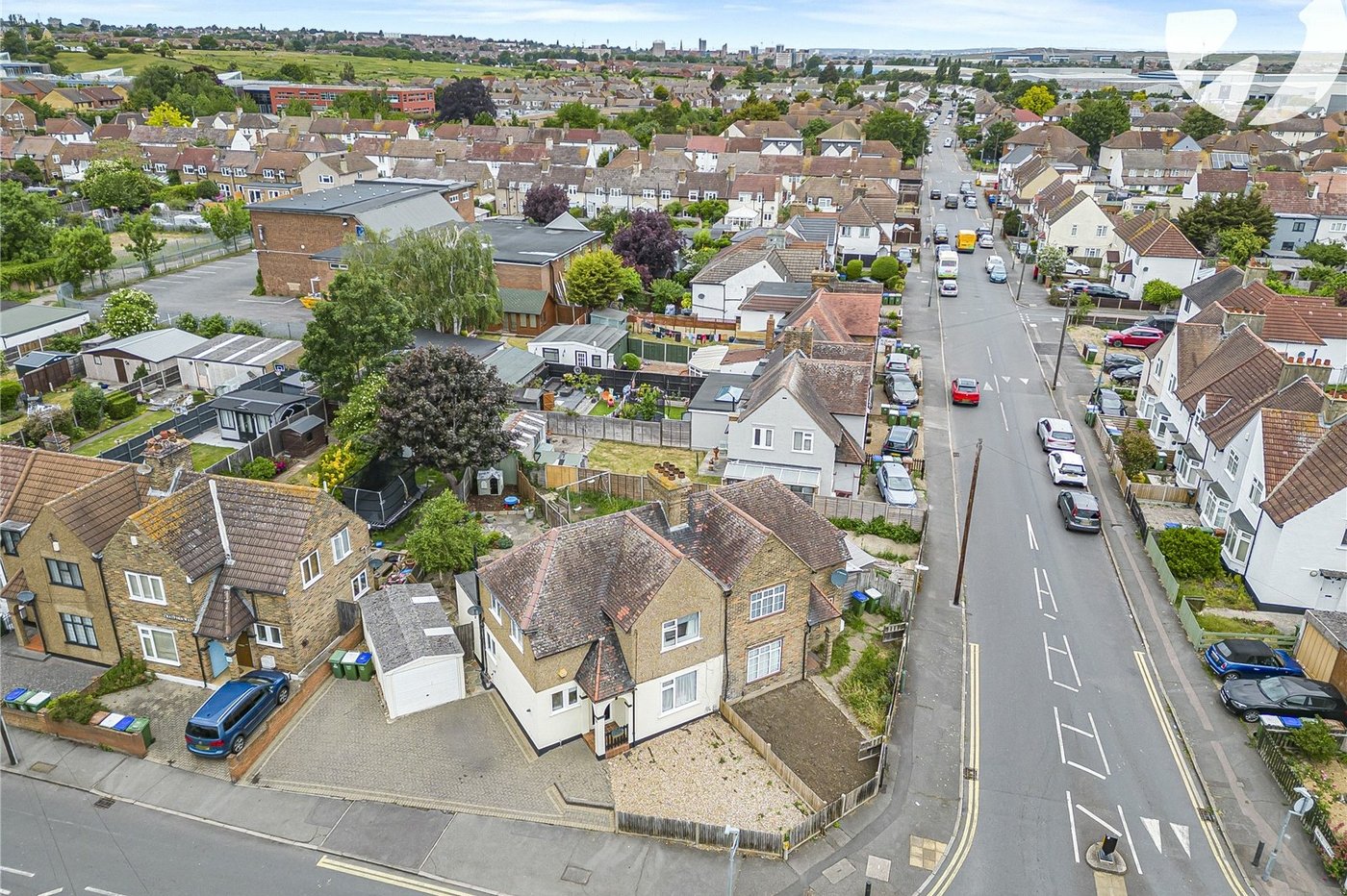 3 bedroom house for sale in Crayford | Robinson Jackson
