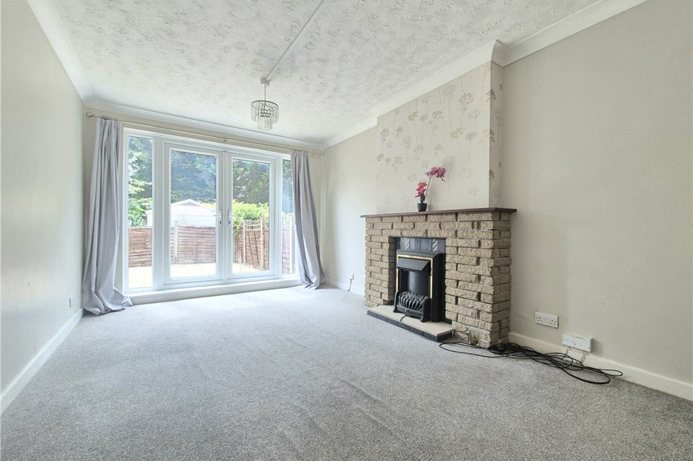 2 bedroom property for sale in Orpington | Robinson Jackson