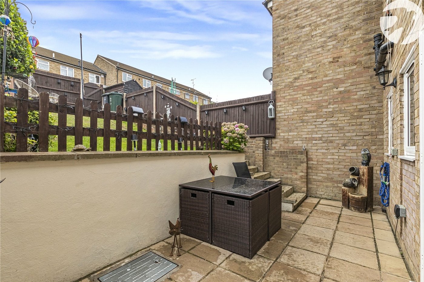 3 bedroom house for sale in Swanscombe | Robinson Jackson