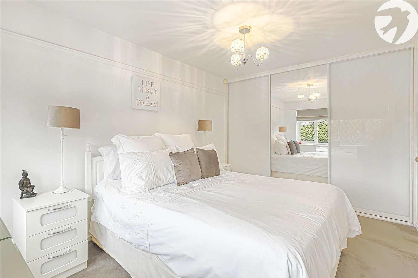 3 bedroom house for sale in Swanscombe | Robinson Jackson